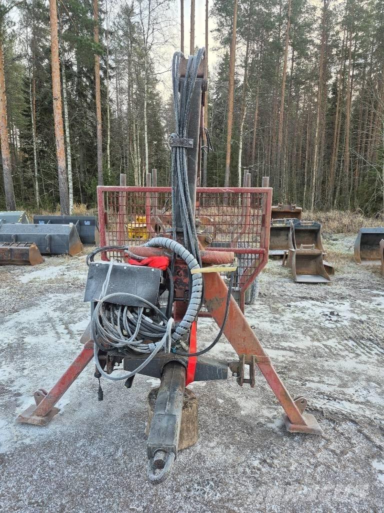 Patu 1800 مقطورات تحريج