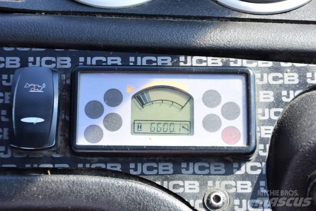 JCB TLT 35 D 4x4 شاحنات الديزل