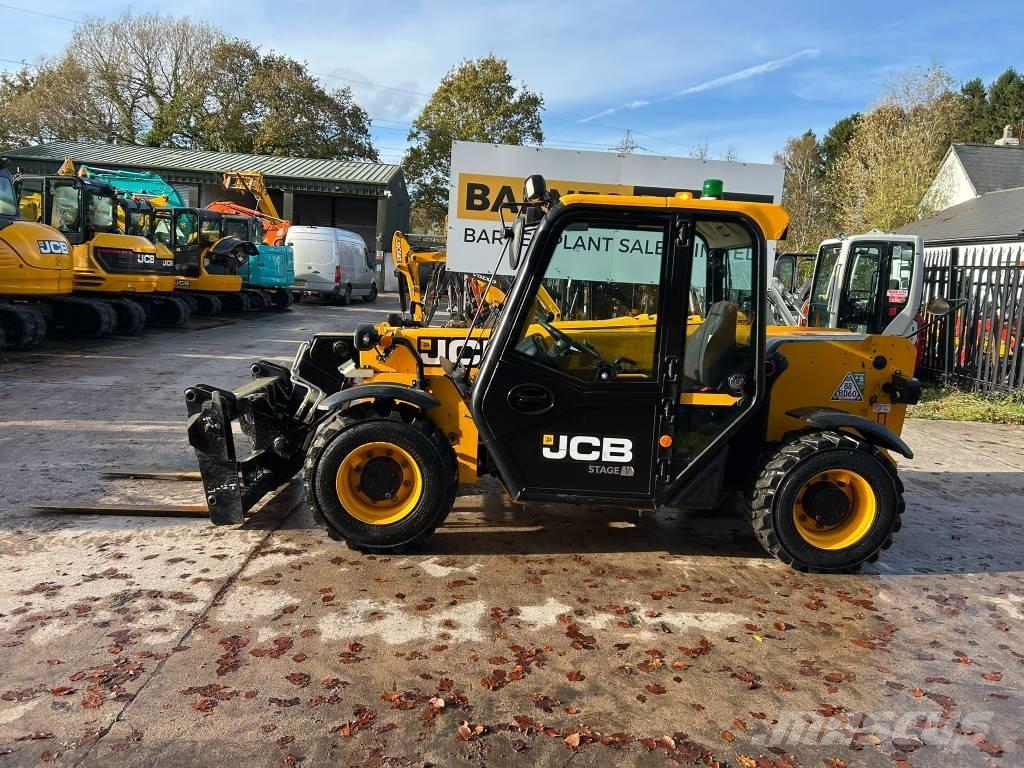 JCB 525-60 مناولات متداخلة