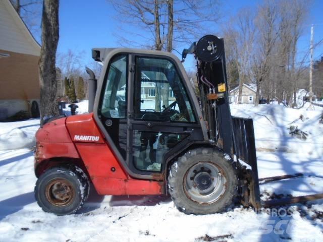 Manitou MH 25.4 T شاحنات الطرق الوعرة