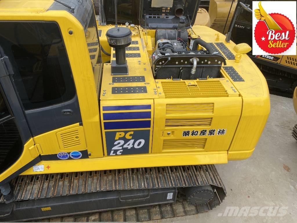 Komatsu PC 240 LC حفارات زحافة