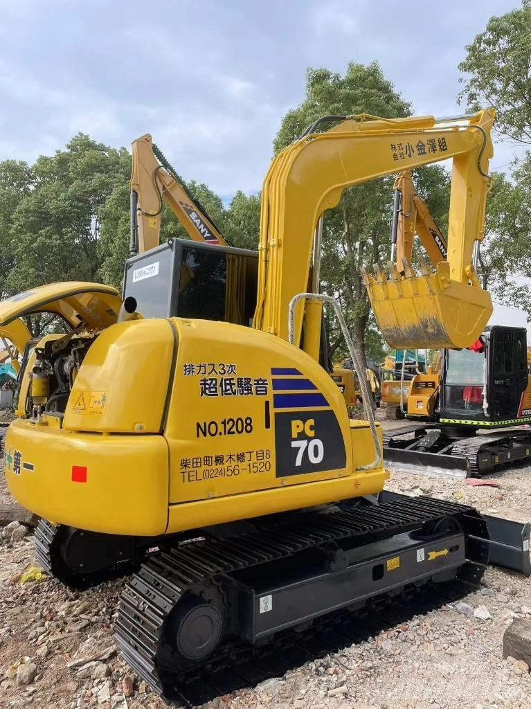 Komatsu 70-8 حفارات زحافة