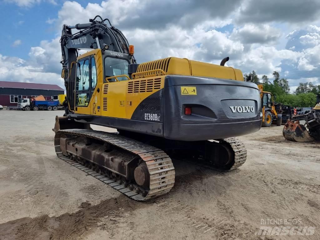 Volvo EC 360 B LC حفارات زحافة