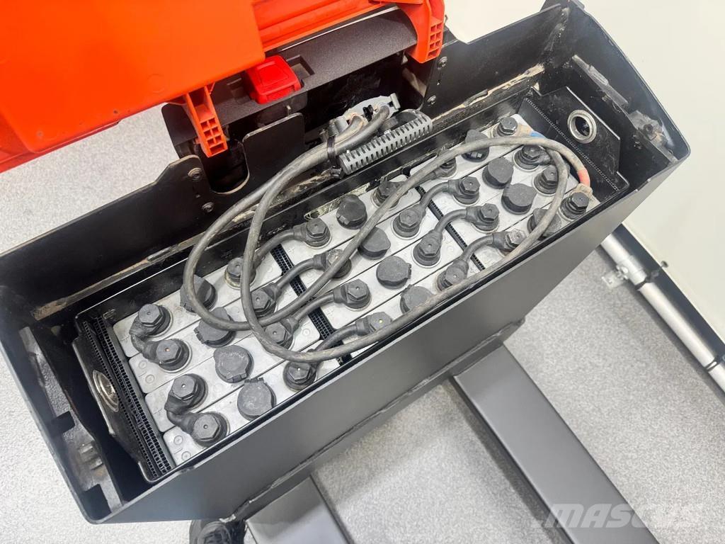 BT LWE 160 معدات الرفع منخفض المستوى