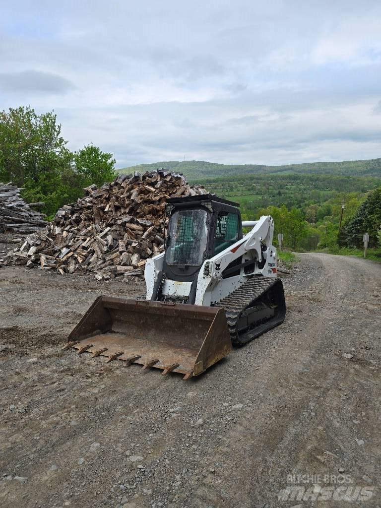 Bobcat T 770 لوادر انزلاقية التوجيه