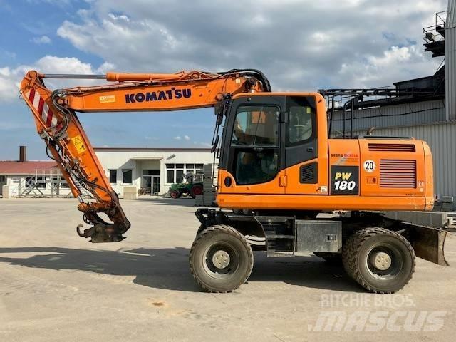 Komatsu PW 180-10 حفارات بعجل