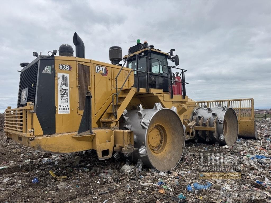 CAT 836 مكابس المخلفات