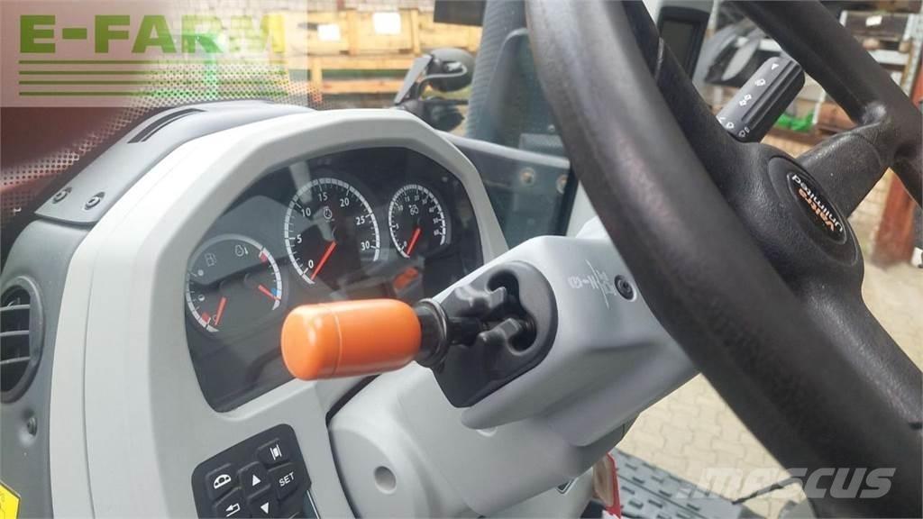 Valtra T 174 الجرارات