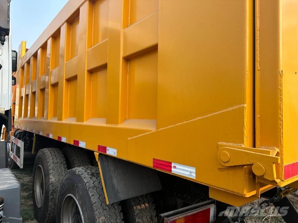 Shacman F3000 6*4 شاحنات قلابة