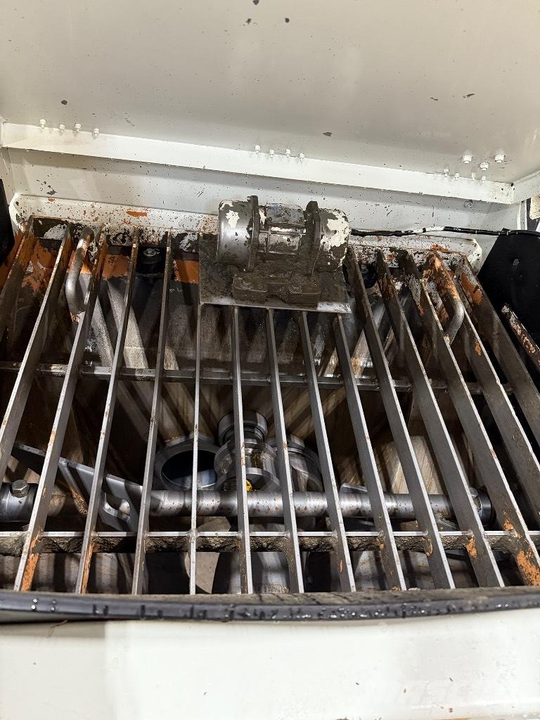 KCP KML 1160 (#1036) مضخات خرسانة