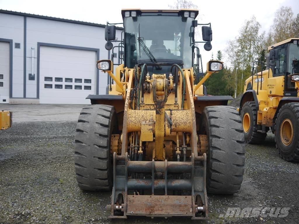 Hyundai HL955 لوادر بعجل