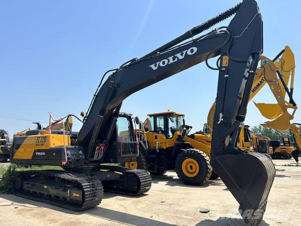 Volvo EC 220 حفارات زحافة
