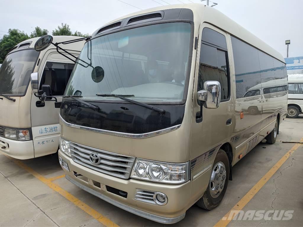 Toyota Coaster Bus حافلة صغيرة