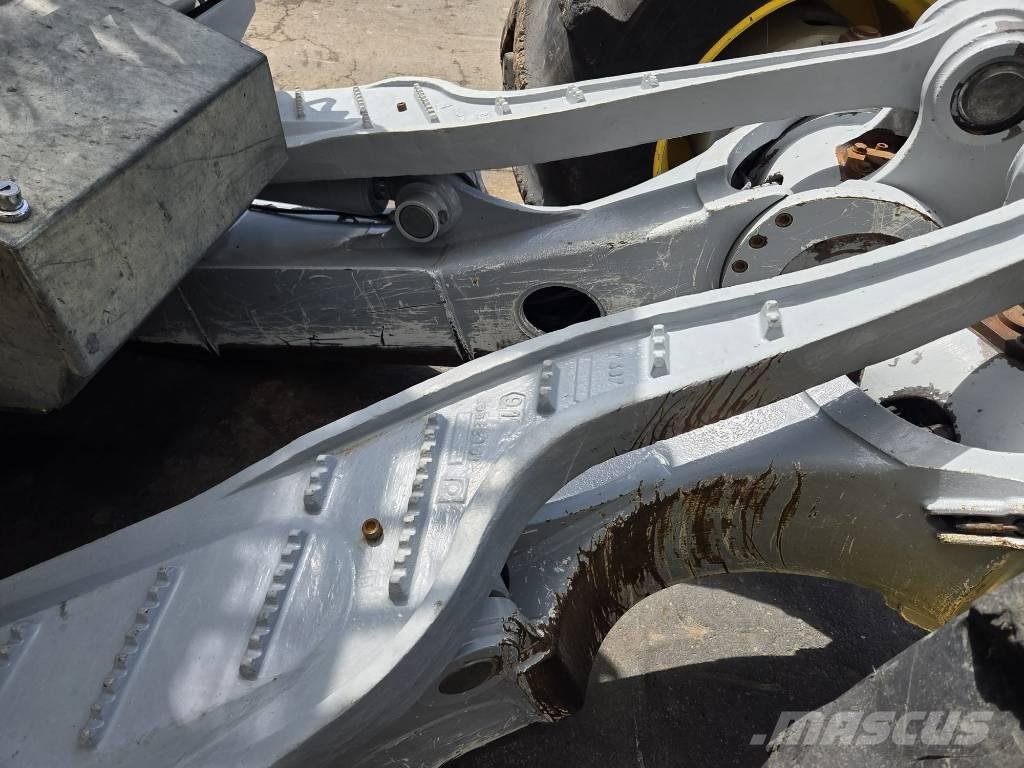 Menzi Muck M545X حفارات خاصة