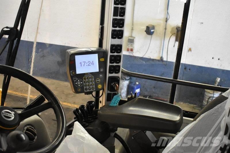 Volvo L 150 H لوادر بعجل
