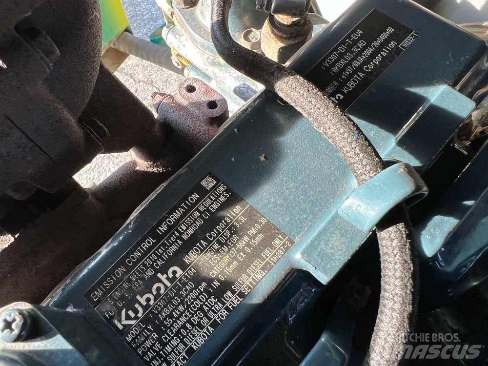 Bomag BW 154 AP AM مداحل ثنائية الاسطوانة