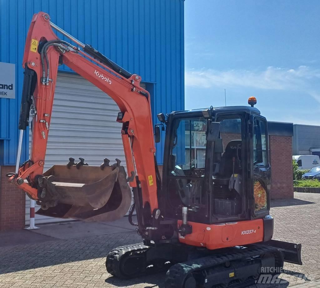 Kubota KX 037-4 حفارات صغيرة أقل من 7 طن (حفارات صغيرة)