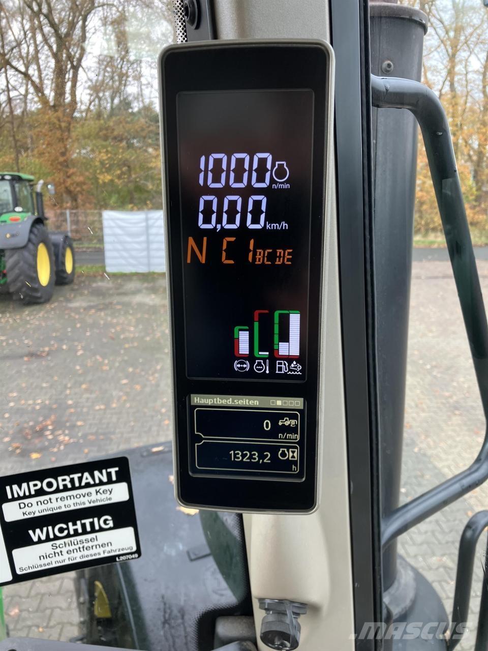 John Deere 6195M الجرارات