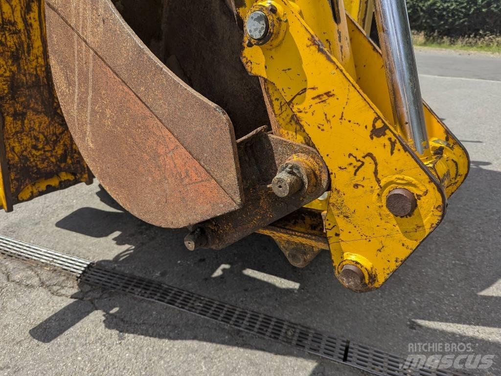 JCB 3 CX لوادر ذات جرافات عكسية