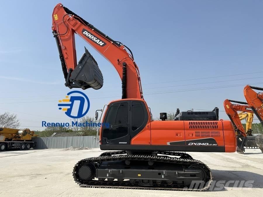 Doosan DX 340 حفارات زحافة