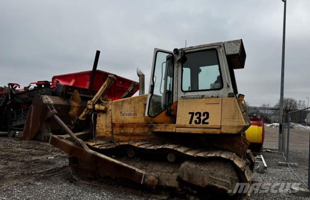 Liebherr 732 بلدوزرات مجنزرة