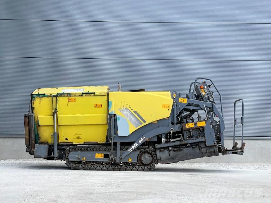 Vögele SUPER 800 معدات السفلتة