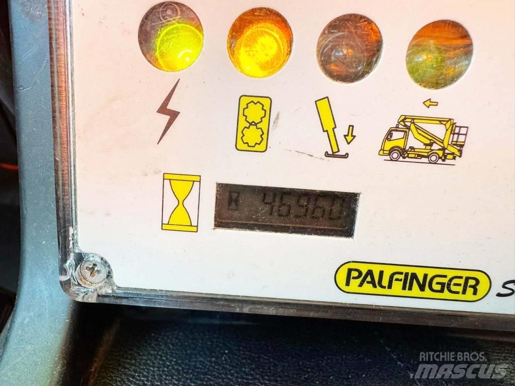 Palfinger P 130 A المنصات الهوائية المثبتة على شاحنة