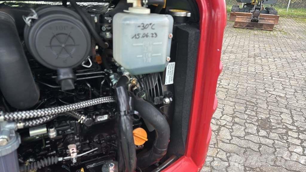 Takeuchi TB216 حفارات صغيرة أقل من 7 طن (حفارات صغيرة)