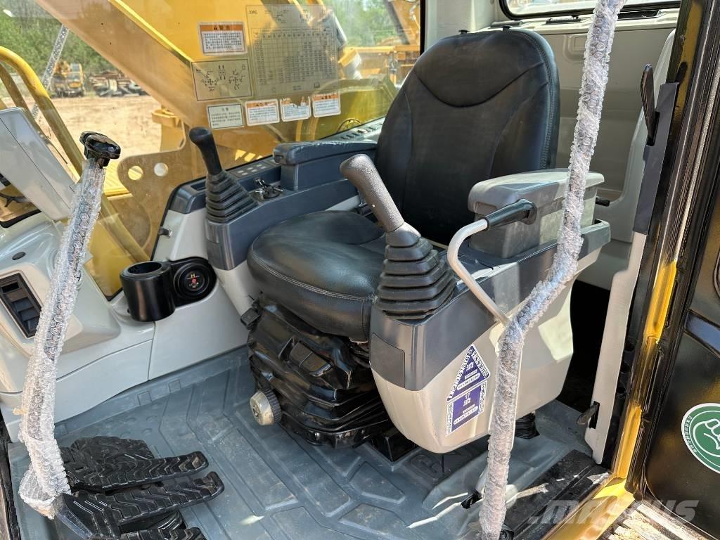 CAT 330 C حفارات زحافة