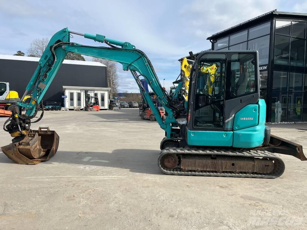 Kobelco SK 55 SRX-6 حفارات صغيرة أقل من 7 طن (حفارات صغيرة)
