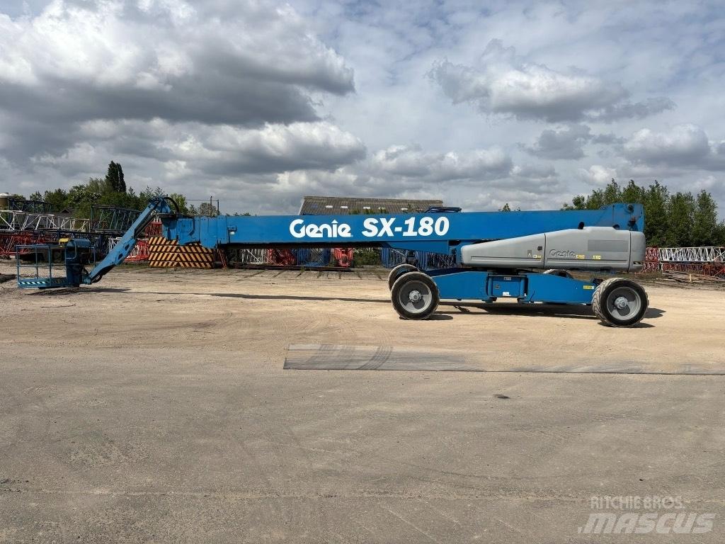 Genie SX 180 رافعات سلة تلسكوبية