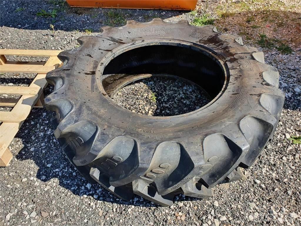 BKT 420/85R30 الإطارات والعجلات والحافات