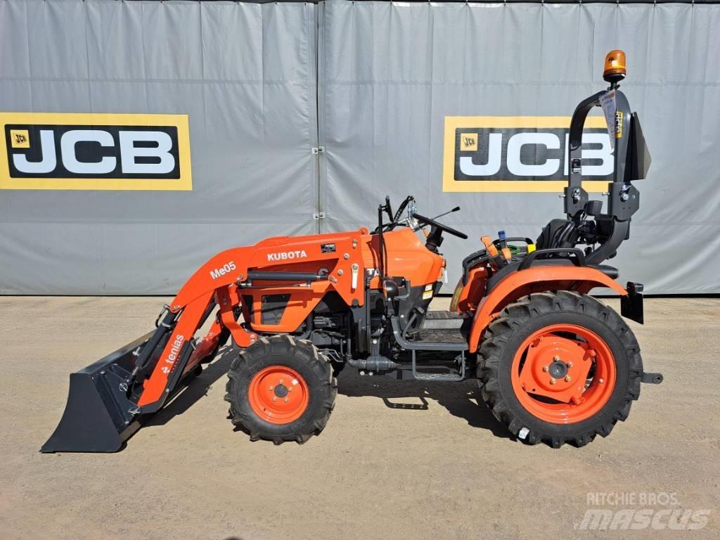 Kubota EK1-261 الجرارات