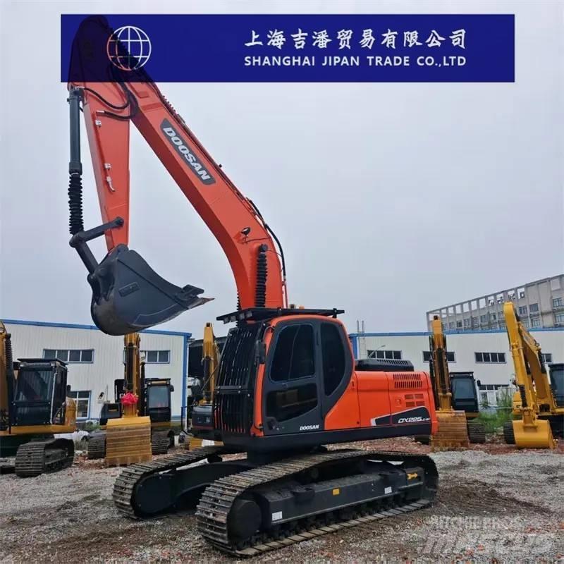 Doosan DX 225 حفارات زحافة