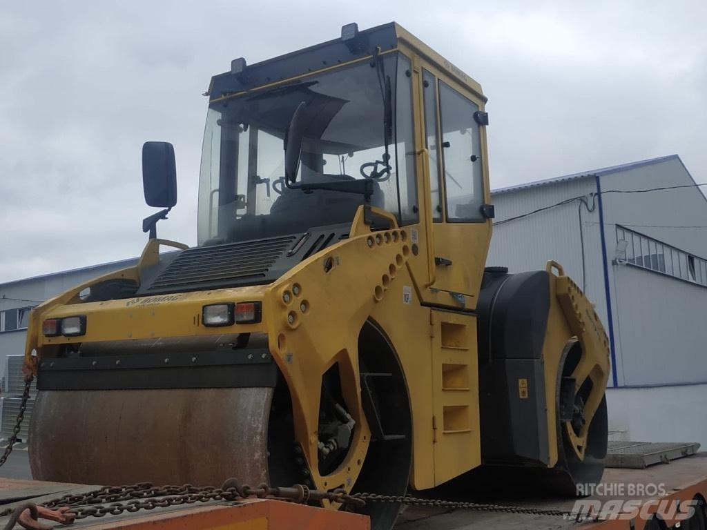 Bomag BW 161 AD-4 مداحل ثنائية الاسطوانة