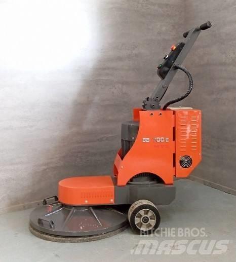 Husqvarna BB 700 أخرى