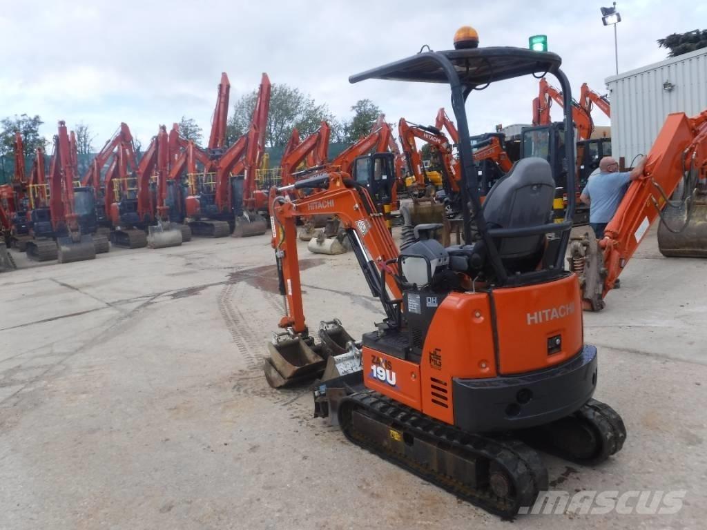 Hitachi ZX 19 U-6 حفارات صغيرة أقل من 7 طن (حفارات صغيرة)