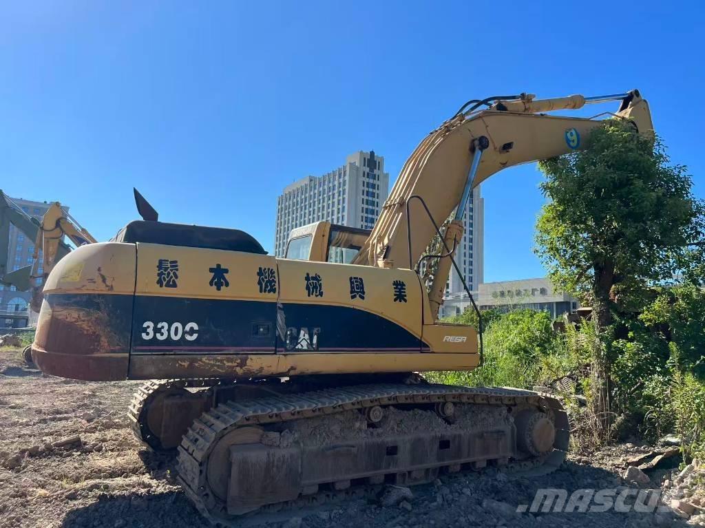 CAT 330 C حفارات زحافة