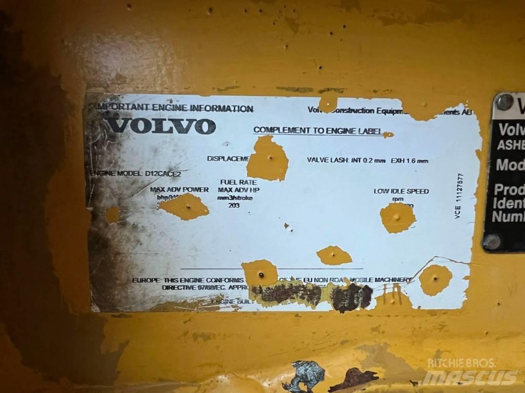 Volvo A40D ساحبات مفصلية