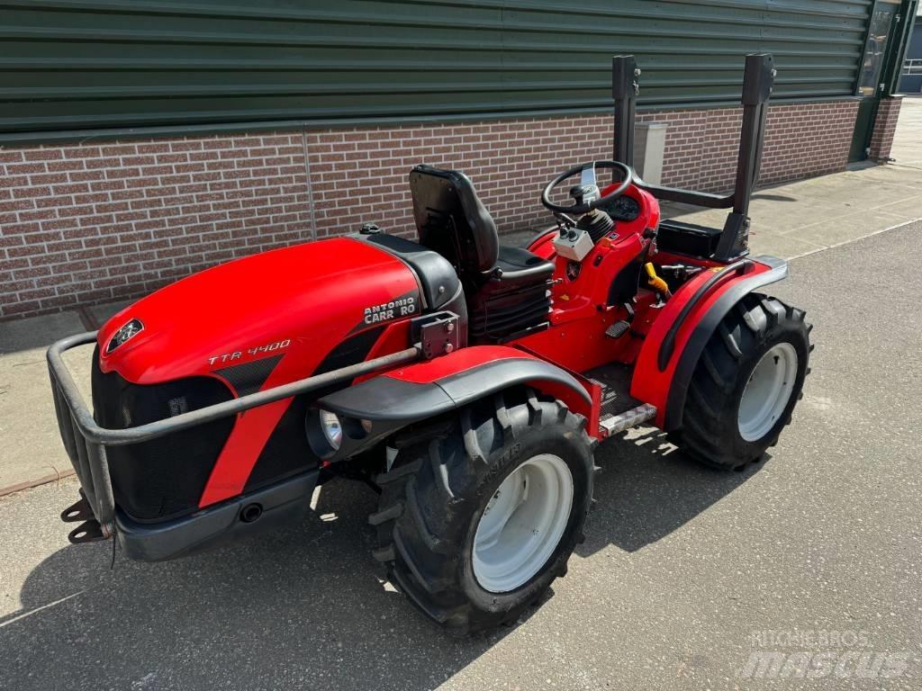 Carraro TTR4400 ناقلات الأدوات