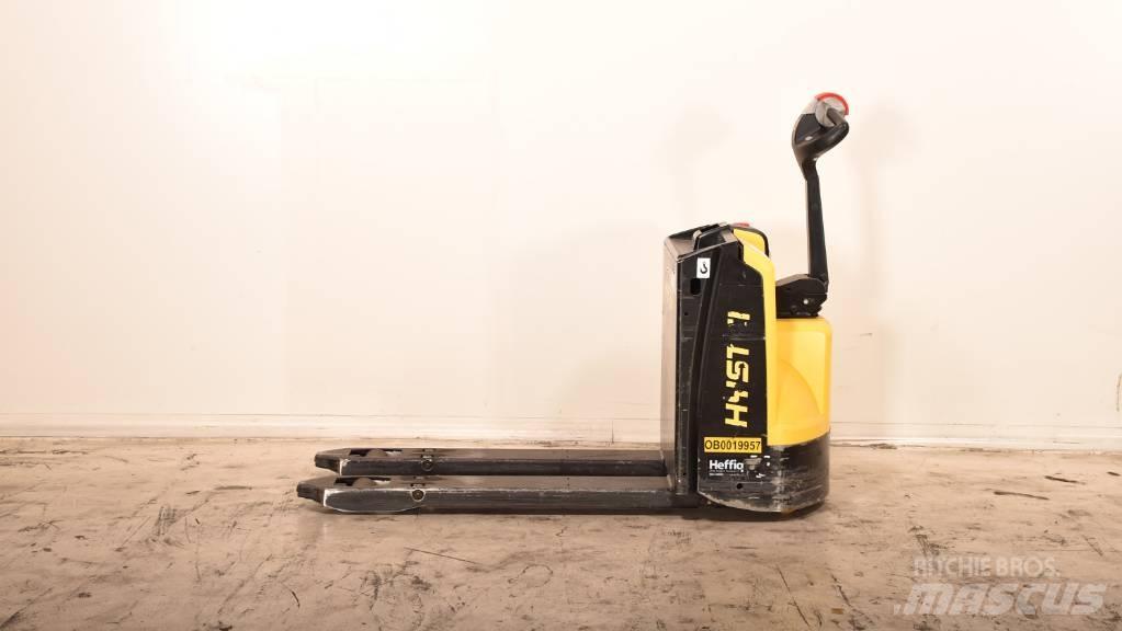 Hyster P 1.6 معدات الرفع منخفض المستوى
