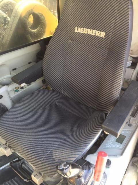 Liebherr R 974 C حفارات زحافة