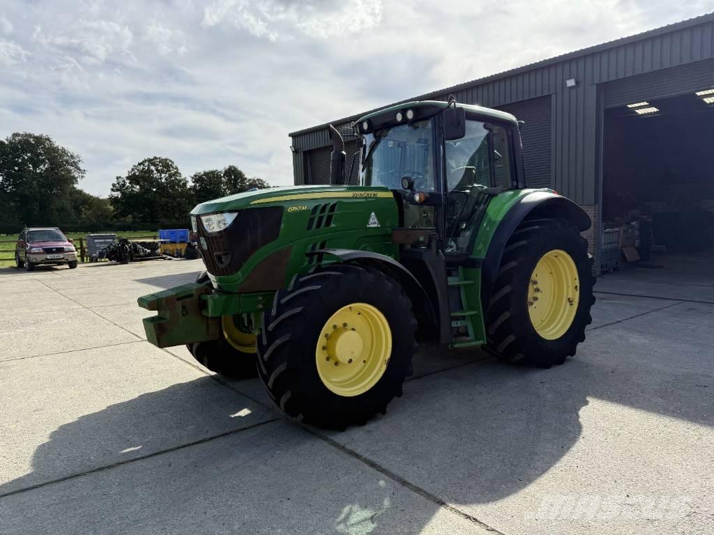 John Deere 6150 M الجرارات
