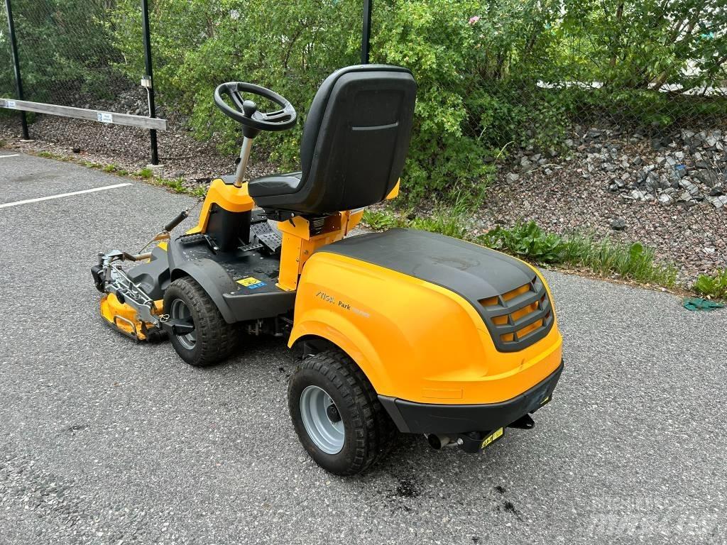 Stiga Park 740 PWX ركوب الحشائش