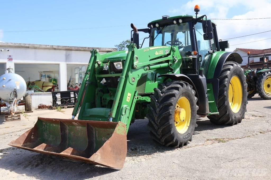 John Deere 6155 M الجرارات