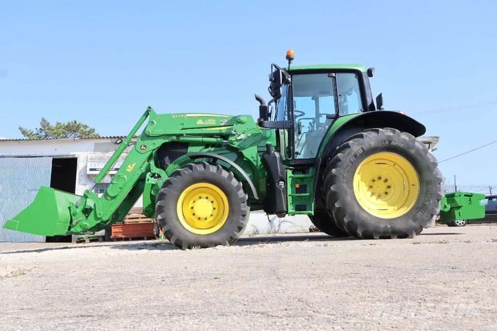 John Deere 6155 M الجرارات