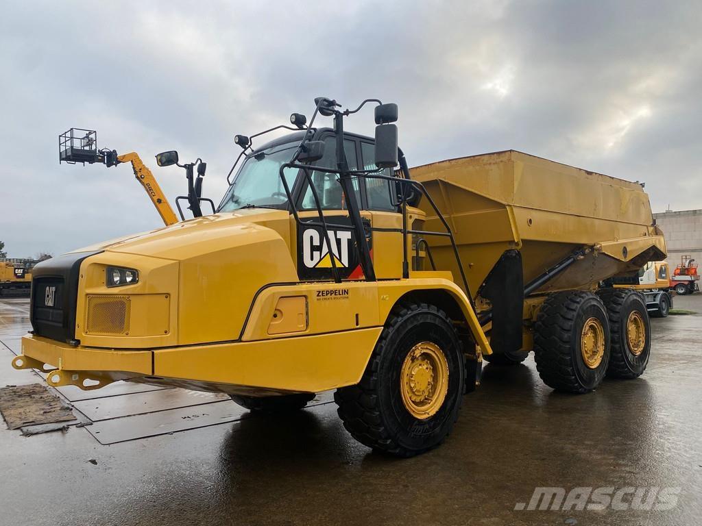 CAT 725C2 NVT ساحبات مفصلية