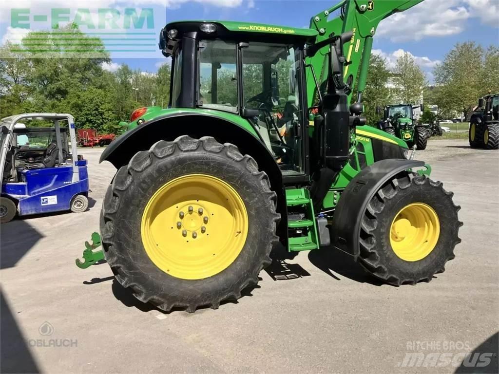 John Deere 6100 m الجرارات