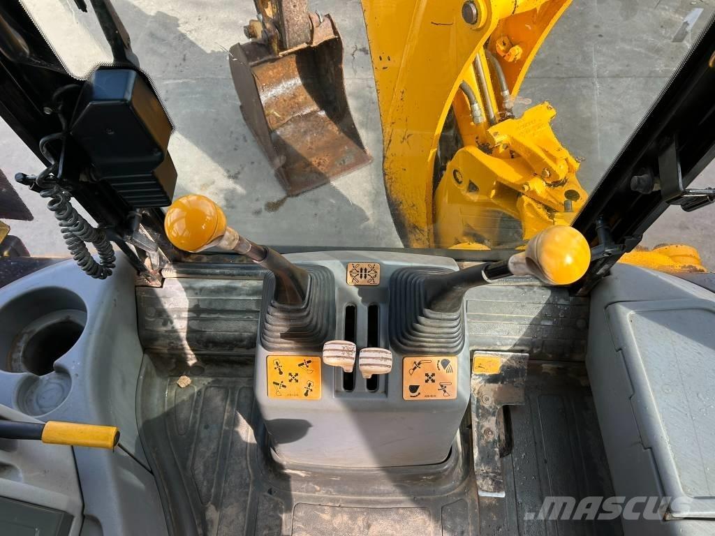 JCB 3 CX لوادر ذات جرافات عكسية