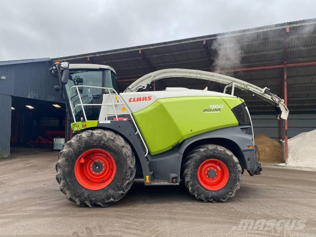 CLAAS JAGUAR 960 علافات ذاتية الدفع